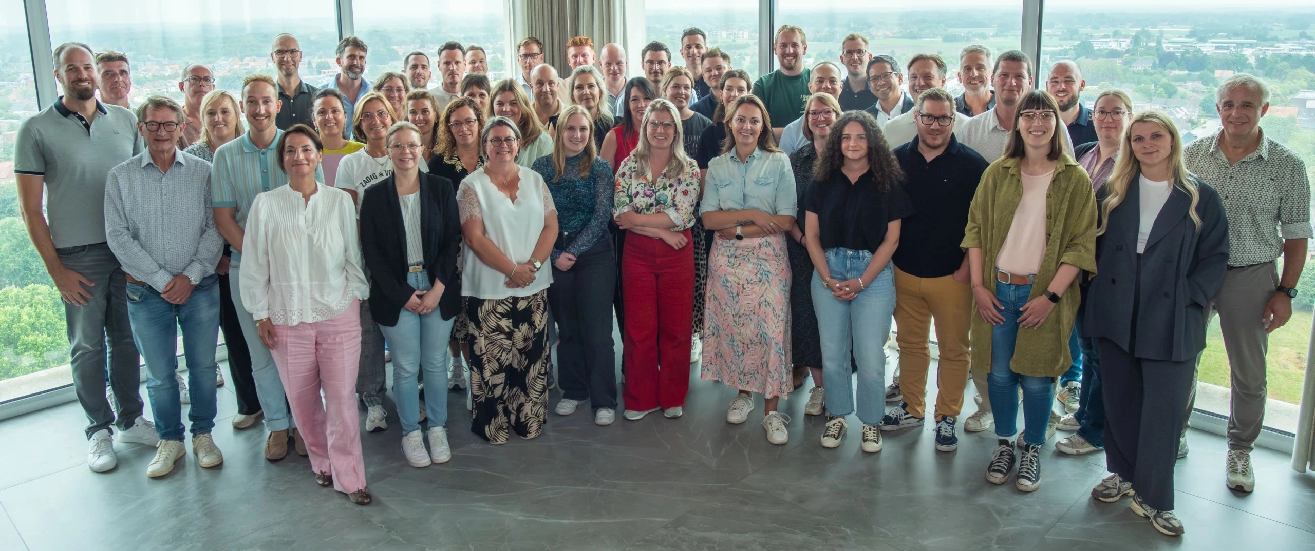 groepsfoto_medewerkers_factor